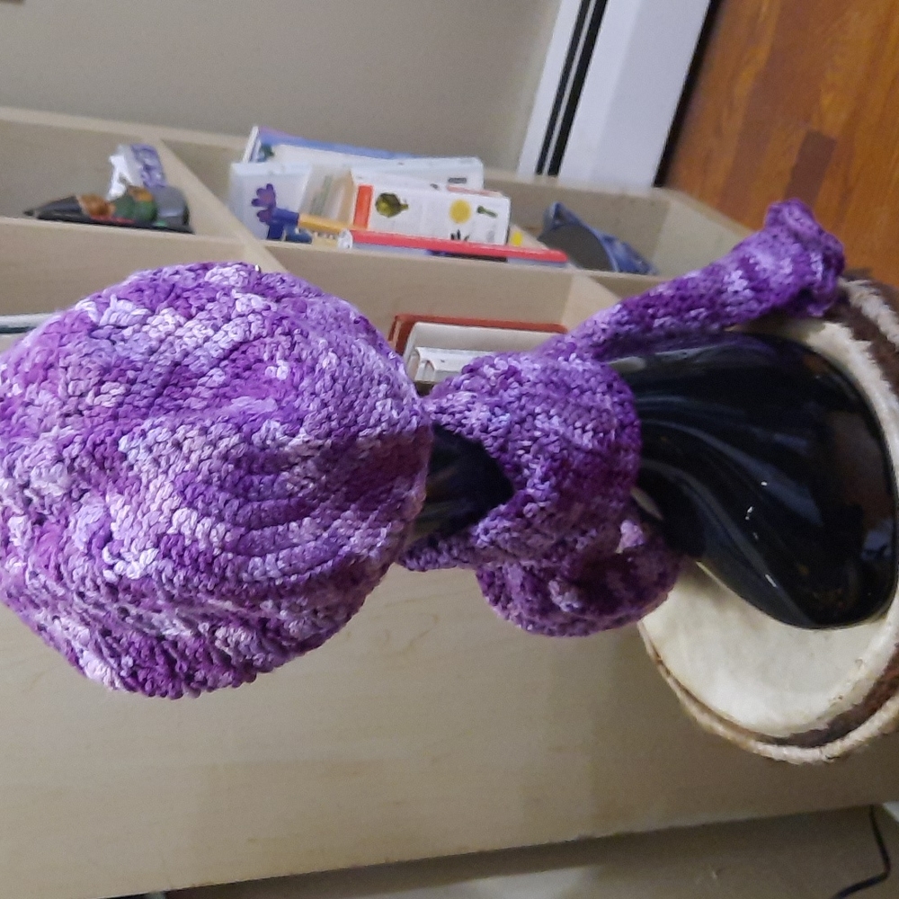2 PC HANDCRAFTED KNITTED PURPLE MARBLED BEANIE HAT AND MATCHING SCARF NE… - Picture 7 of 9